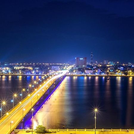 Rose Hotel Quang Binh Донгхой Экстерьер фото
